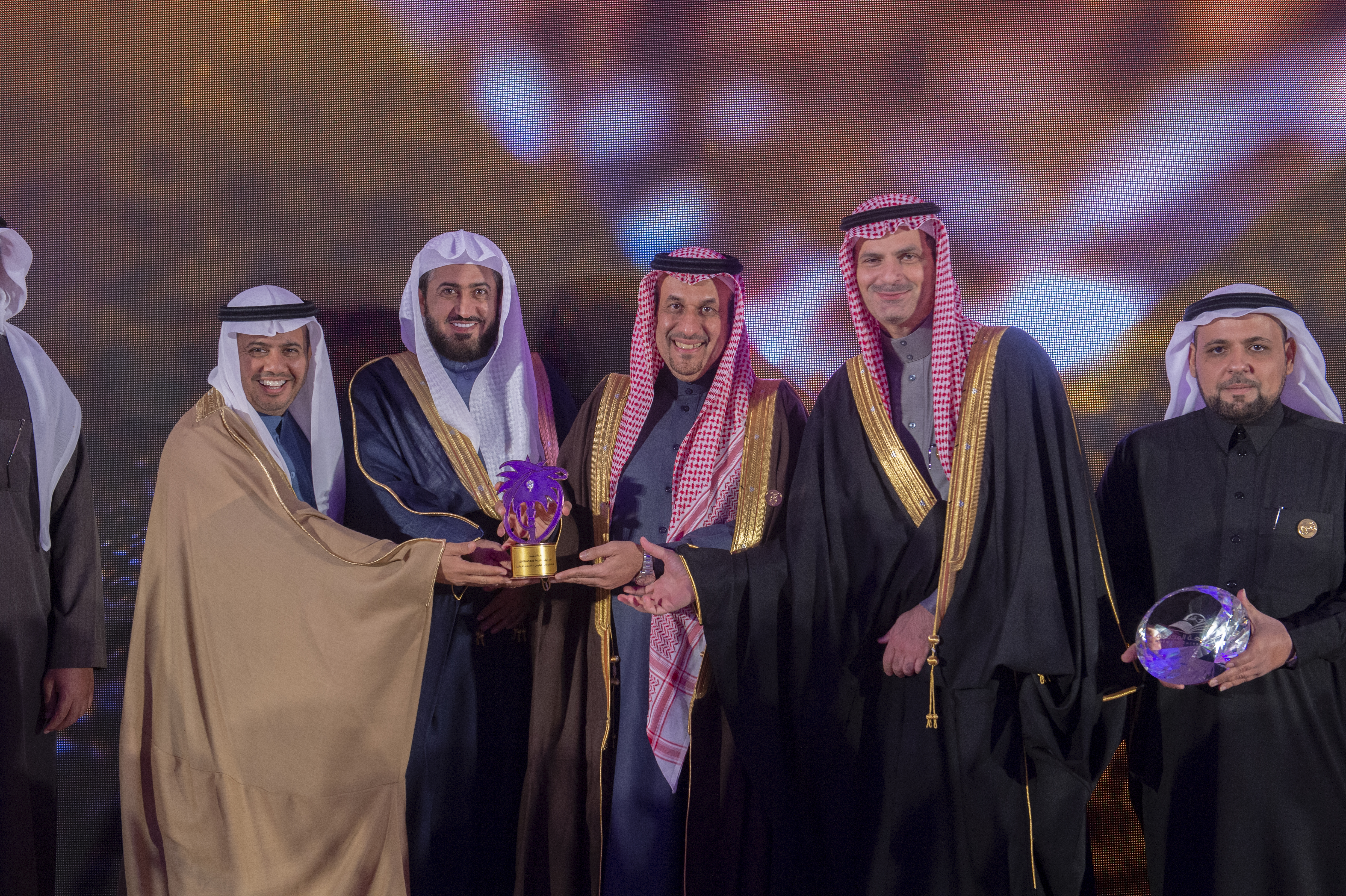 الجامعة تحصل على جائزة الملك عبدالعزيز للجودة