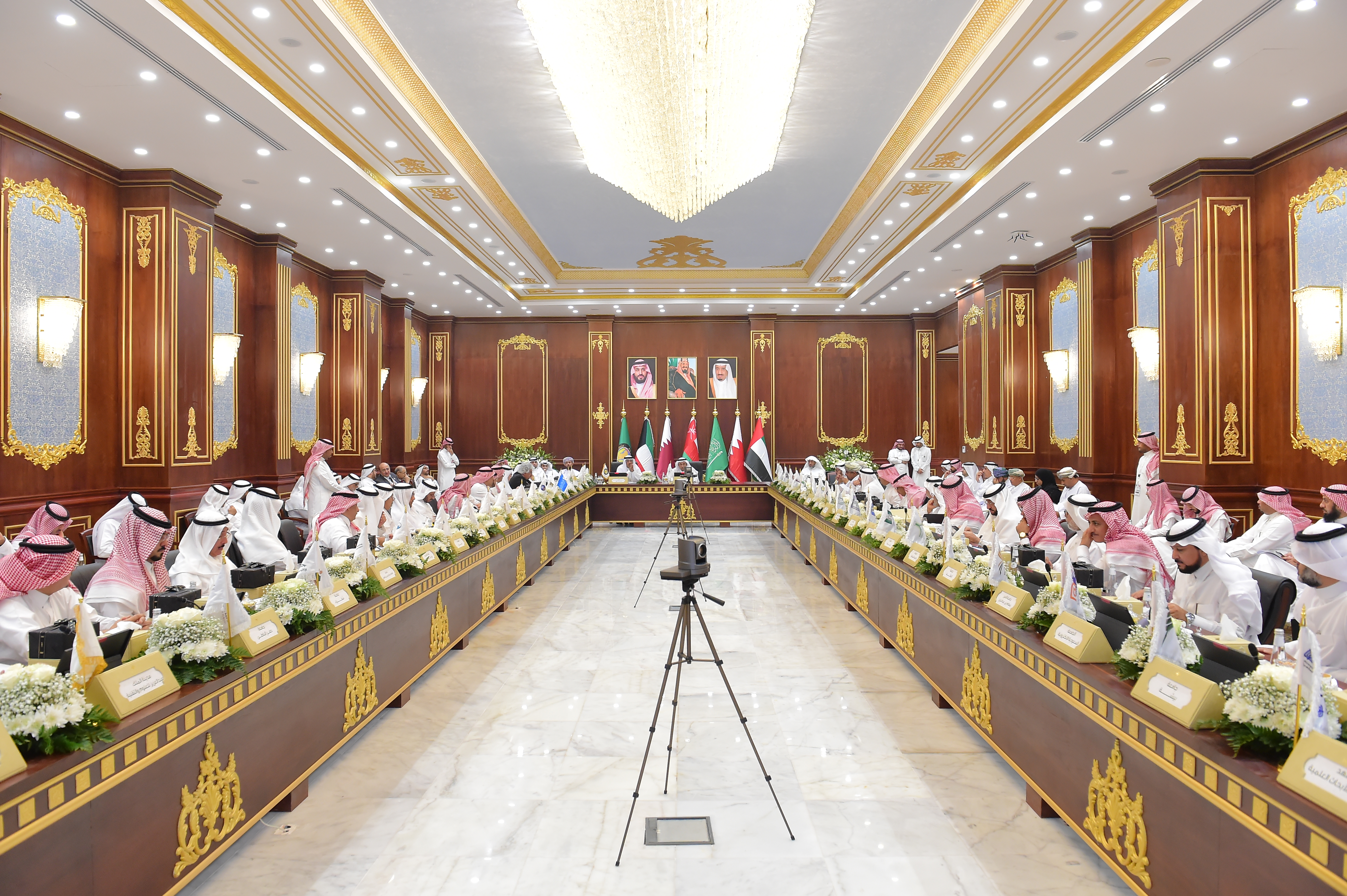 الجامعة تستضيف الاجتماع الثالث والعشرين للجنة رؤساء ومديري ا…