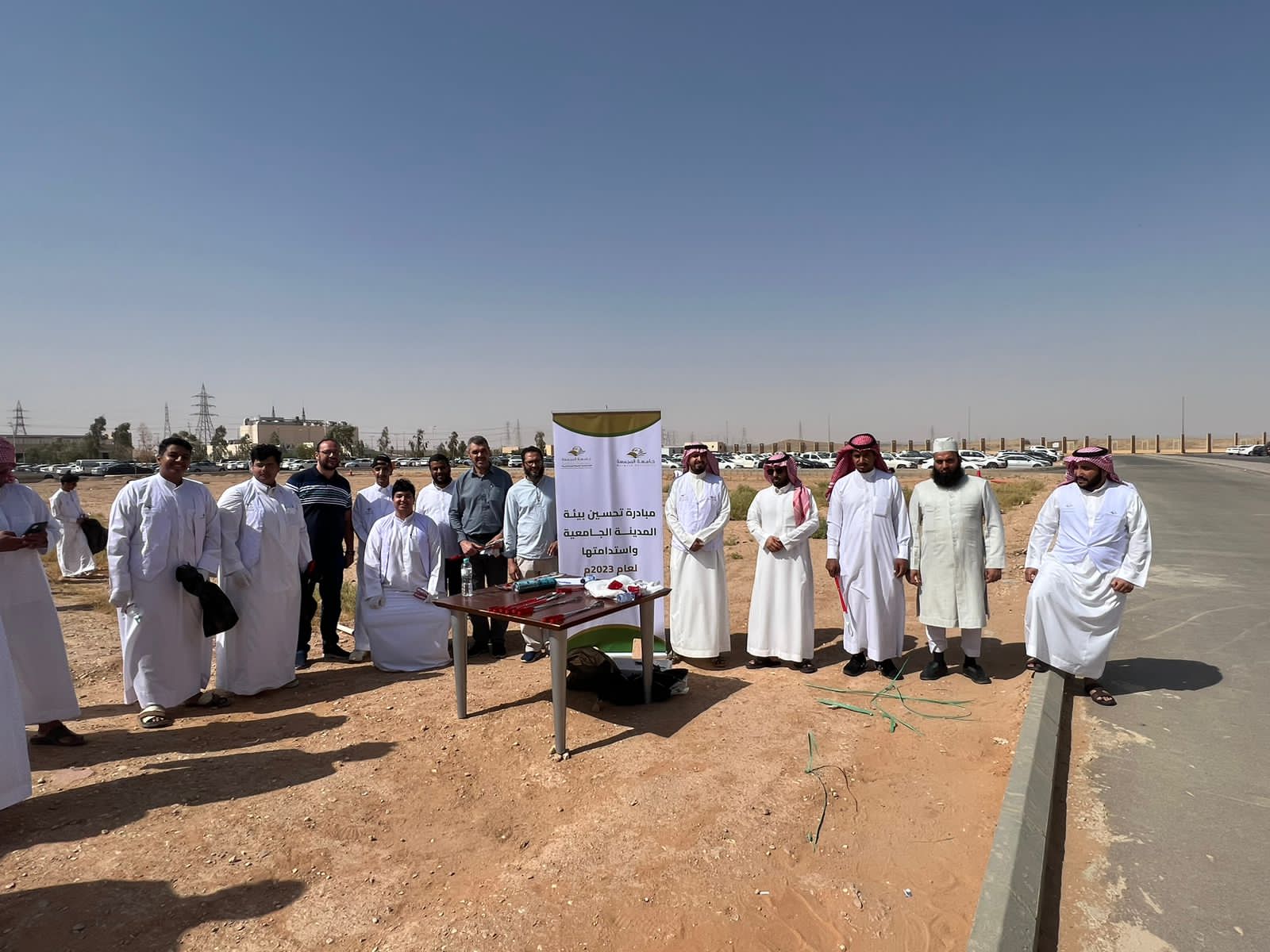 امتداداً لمراحل تنفيذ "مبادرة تحسين بيئة المدن الجامعية" : الإدارة وبالتعاون مع كلية الهندسة تُنفذ نشاط المبادرة