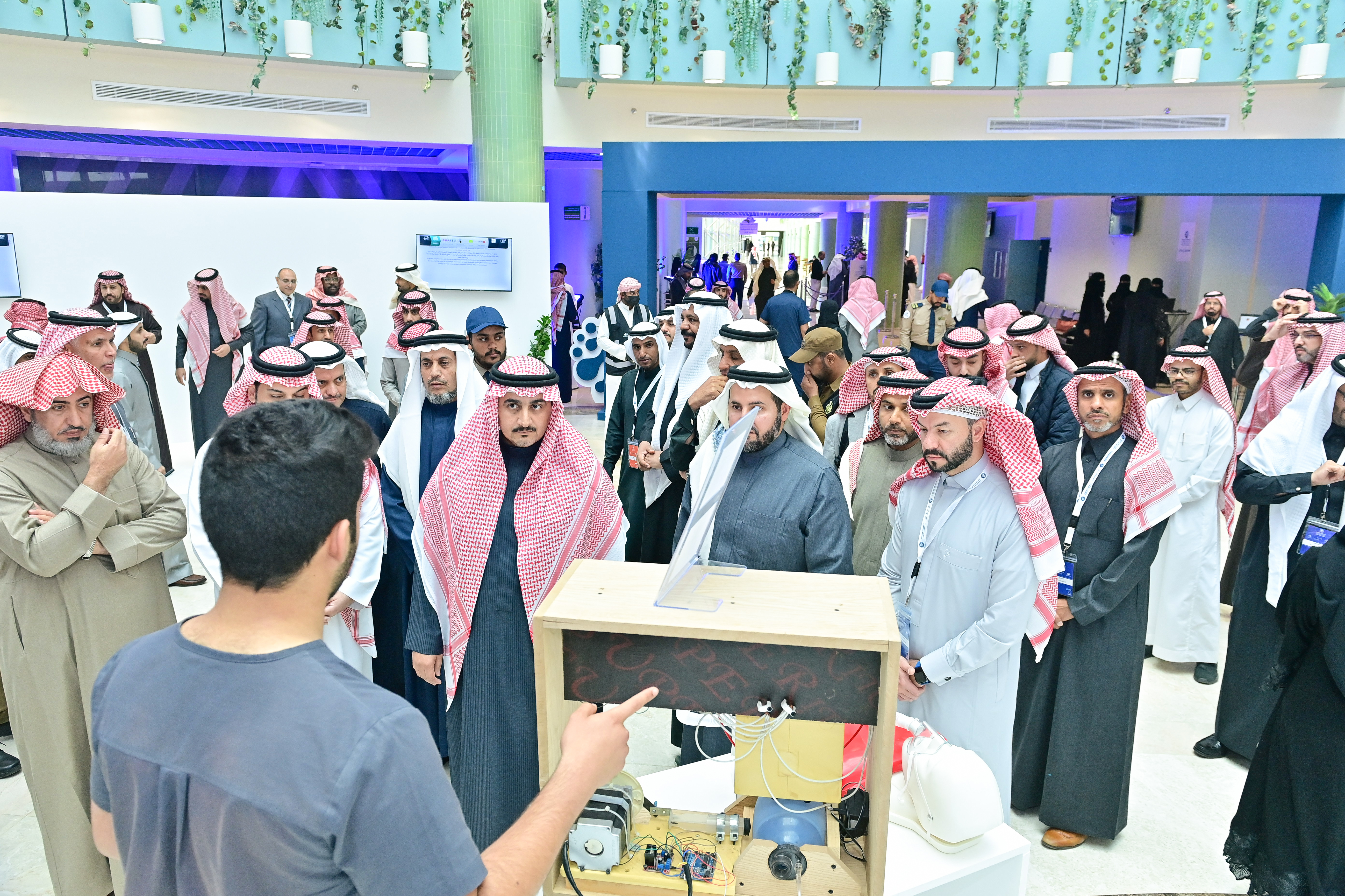 الجامعة تقيم المؤتمر الدولي للتأهيل الطبي والرياضي وإصابات ا…