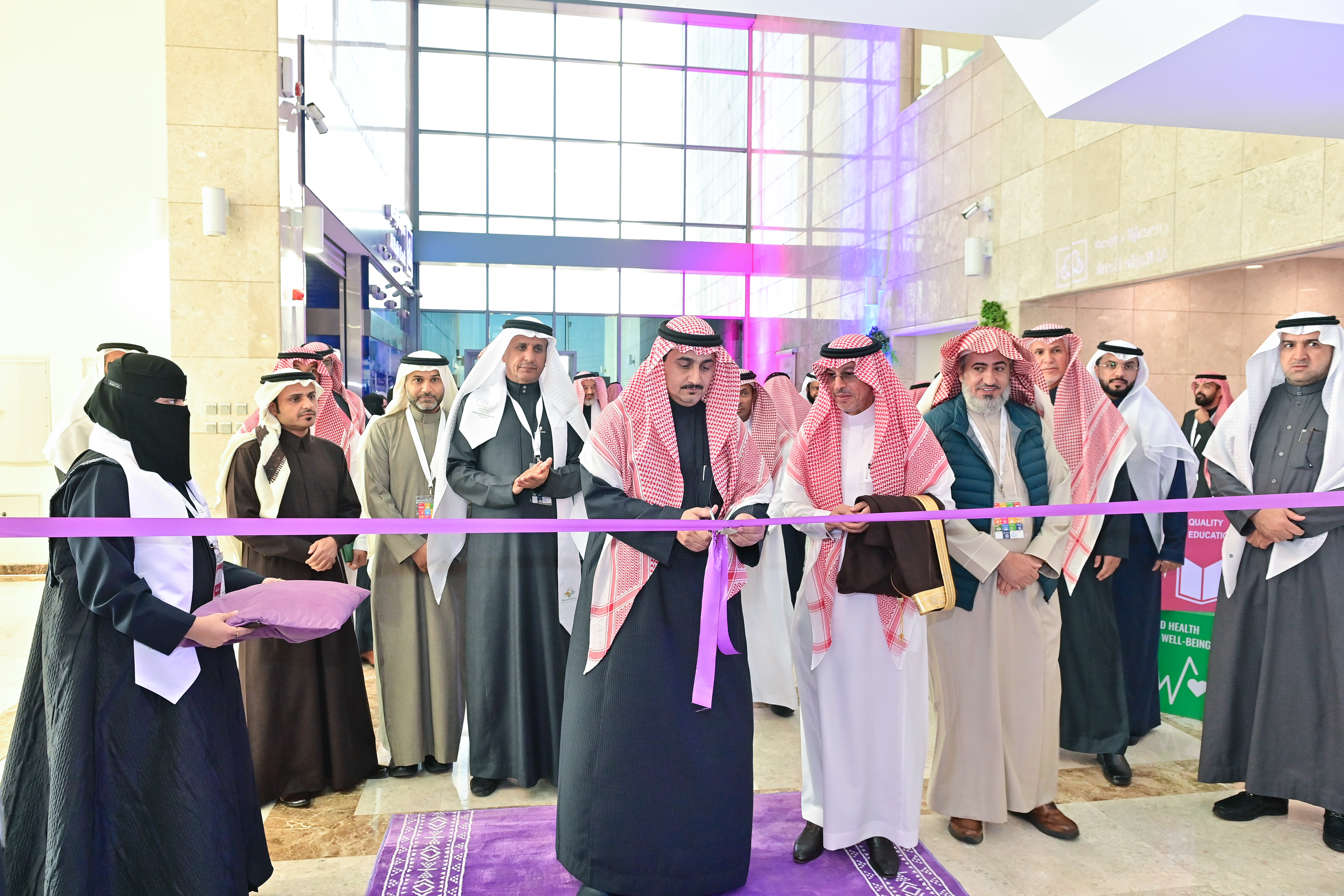 الجامعة تقيم المؤتمر الدولي : ( الجامعات وأهداف التنمية المس…