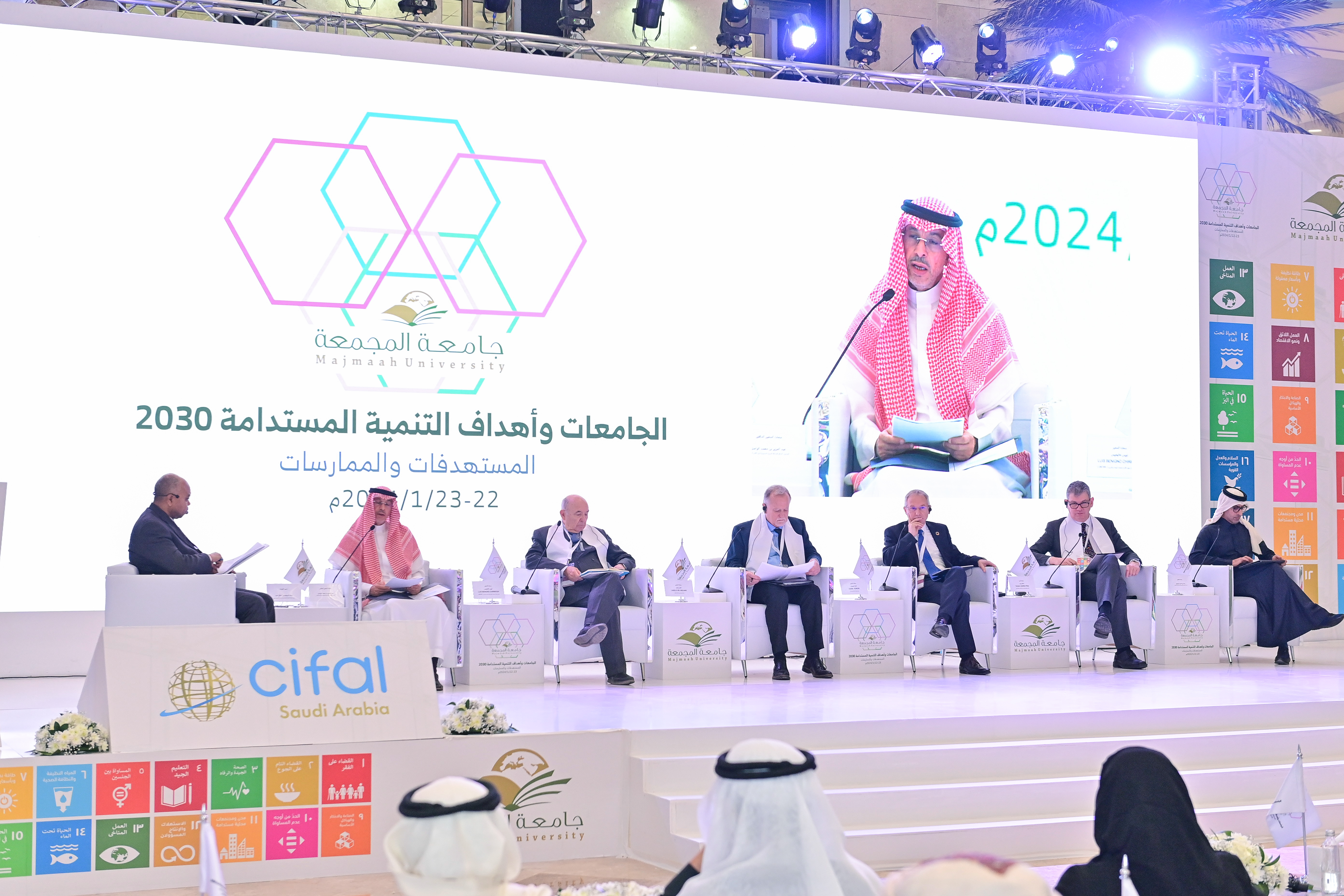 الجامعة تقيم المؤتمر الدولي : ( الجامعات وأهداف التنمية المس…
