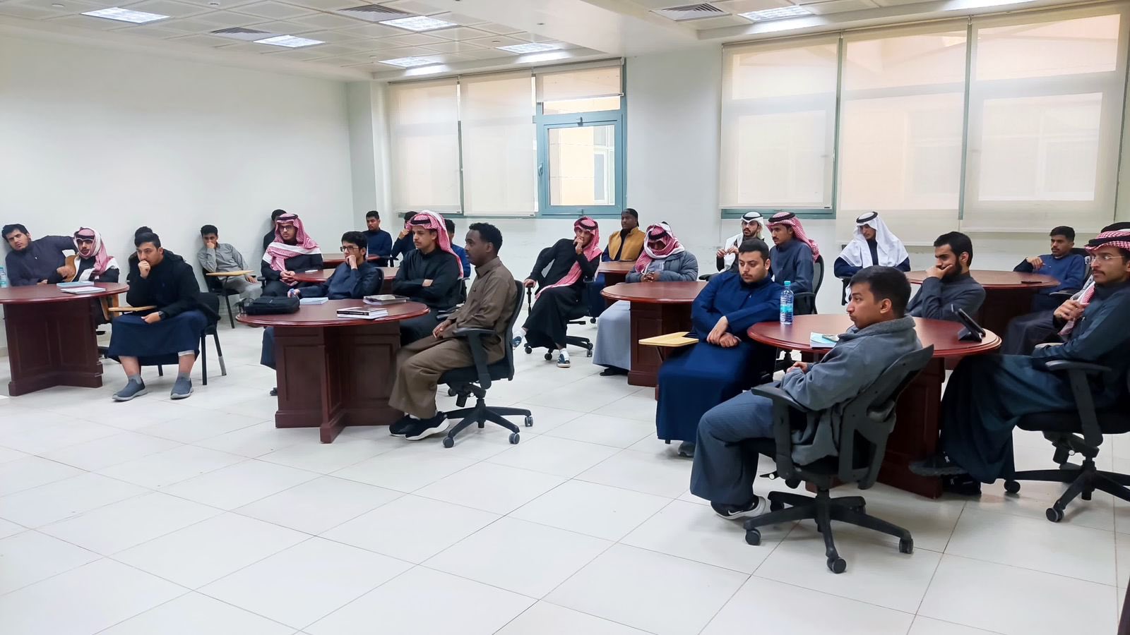 كلية إدارة الأعمال