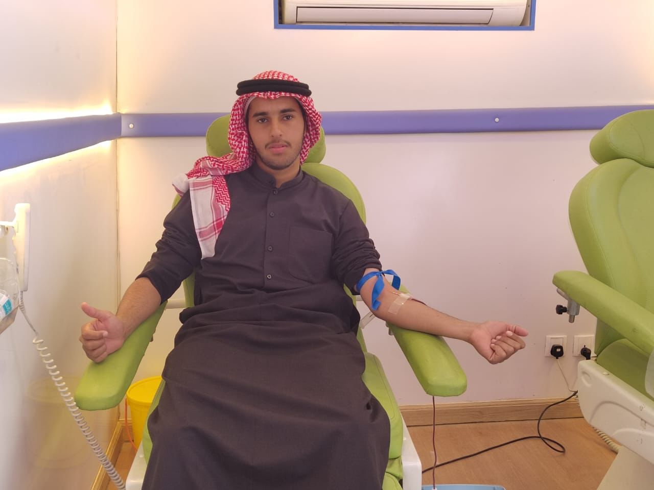 مرصد المسؤولية الاجتماعية ينفذ حملة تبرع بالدم في مركز إبراهيم السلطان الثقافي بتمير.