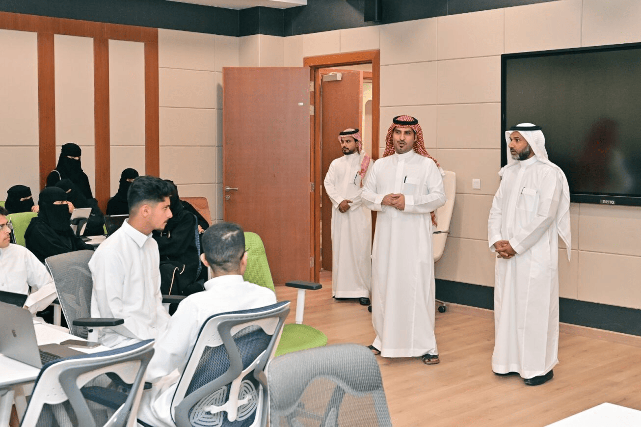 إطلاق هاكثون الابتكار والاستدامة في جامعة المجمعة برعاية وكيل الجامعة للدراسات العليا والبحث العلمي