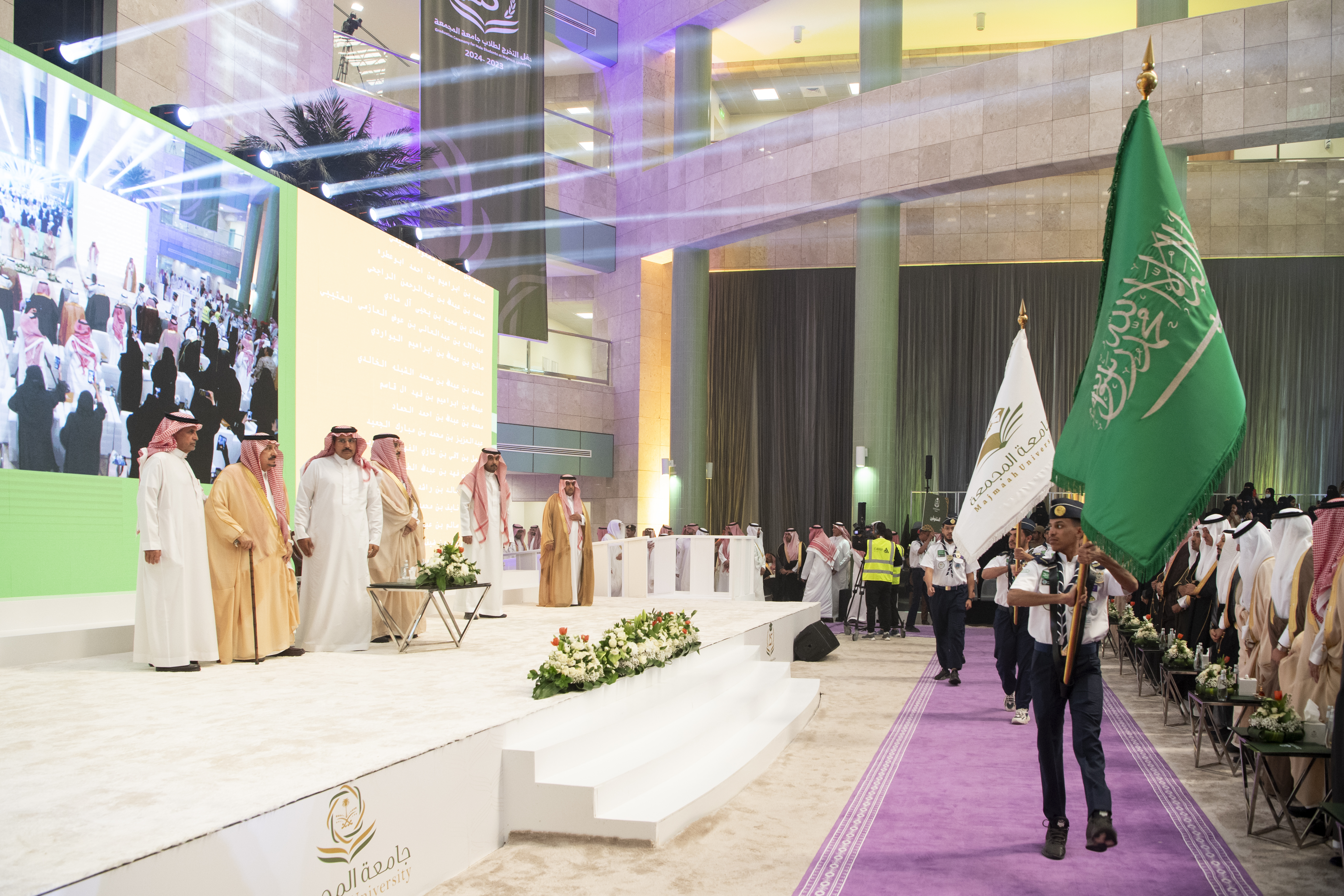 أمير منطقة الرياض يرعى حفل تخريج الدفعة الخامسة عشرة من طلبة…