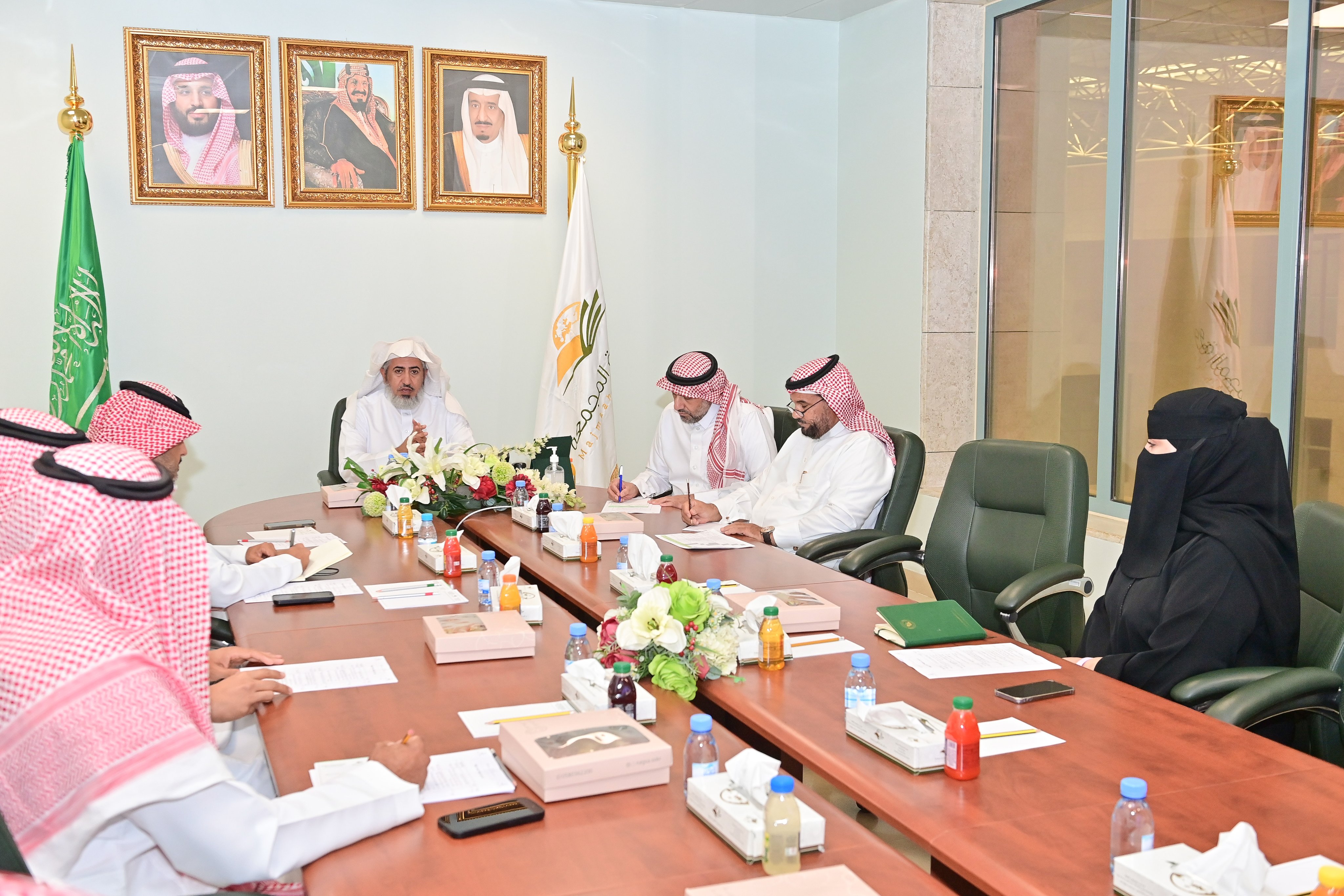 لجنة إعداد الخطة الاستراتيجية الرابعة للجامعة تعقد اجتماعها الأول
