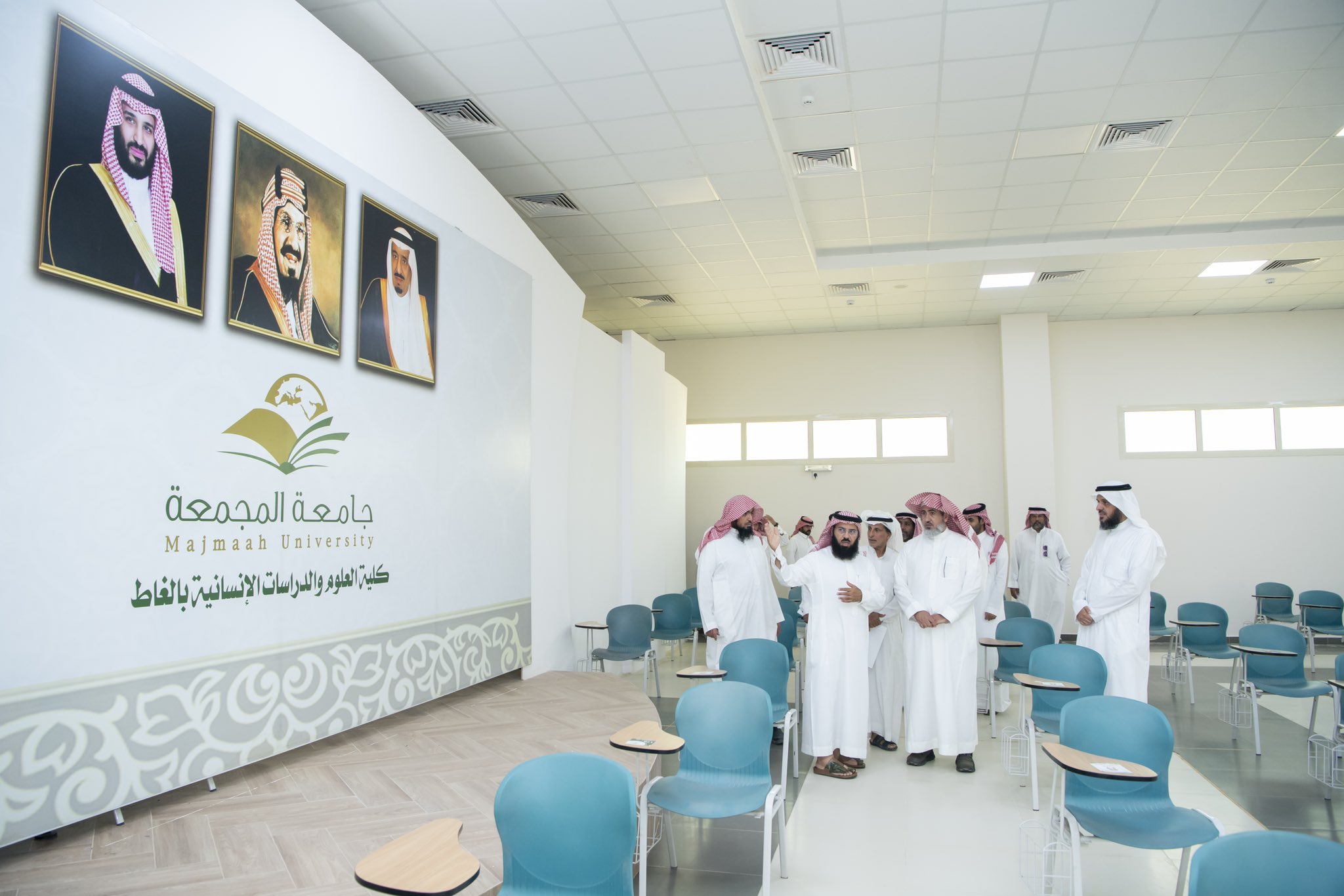 وكيل جامعة المجمعة للتنمية والاستثمار يتفقد مقر كلية الشريعة والقانون بمحافظة الغاط