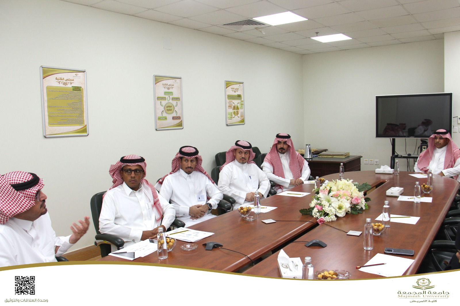 عميد الكلية تستقبل مدير عام التطوير التنظيمي بالجامعة