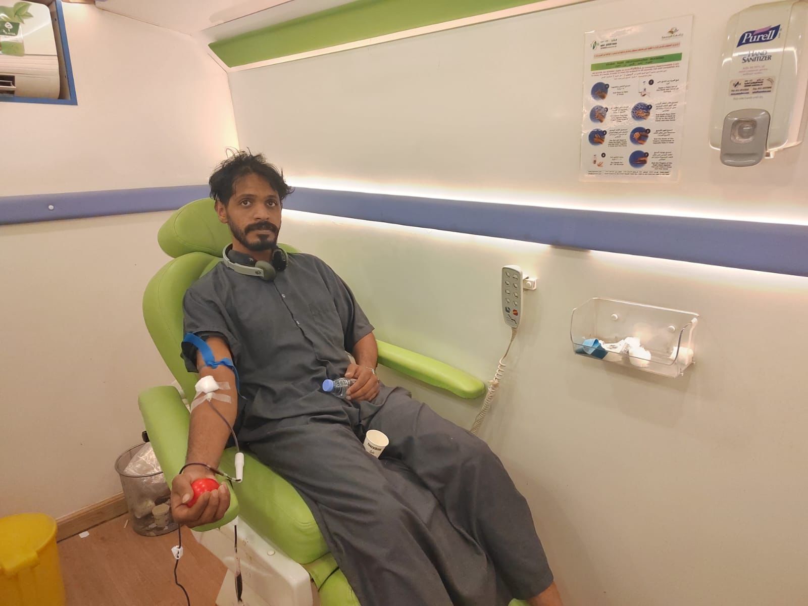 بمناسبة اليوم الوطني مرصد المسؤولية الاجتماعية ينفذ حملة تبرع بالدم في بلدية جلاجل