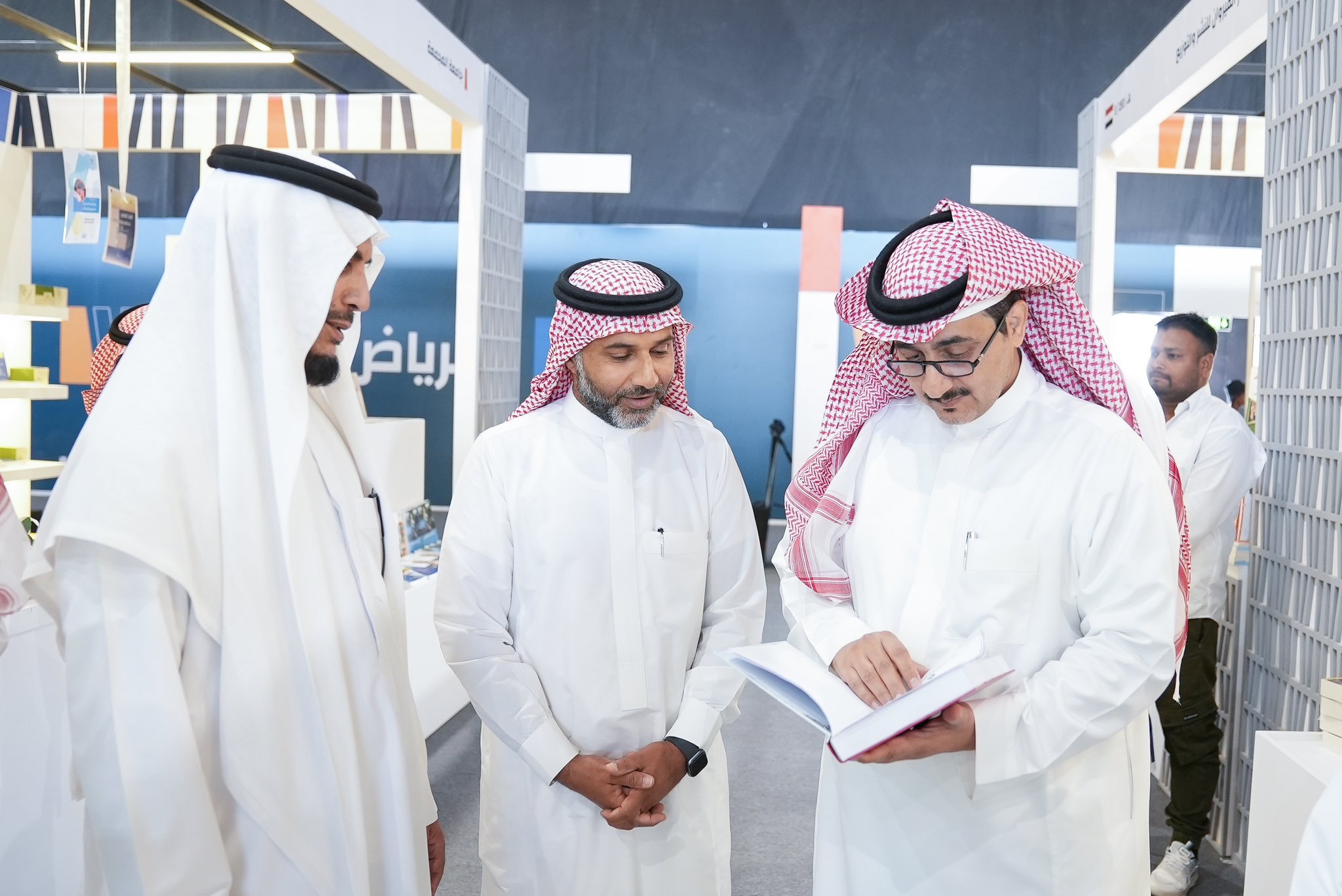 الجامعة تشارك في معرض الرياض الدولي للكتاب ٢٠٢٤