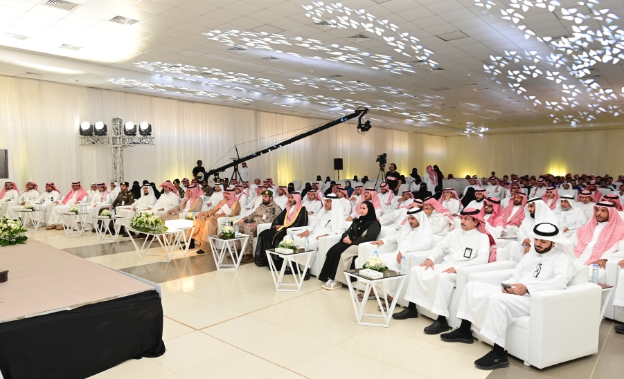 الجامعة تقيم حفل افتتاح كلية التمريض .