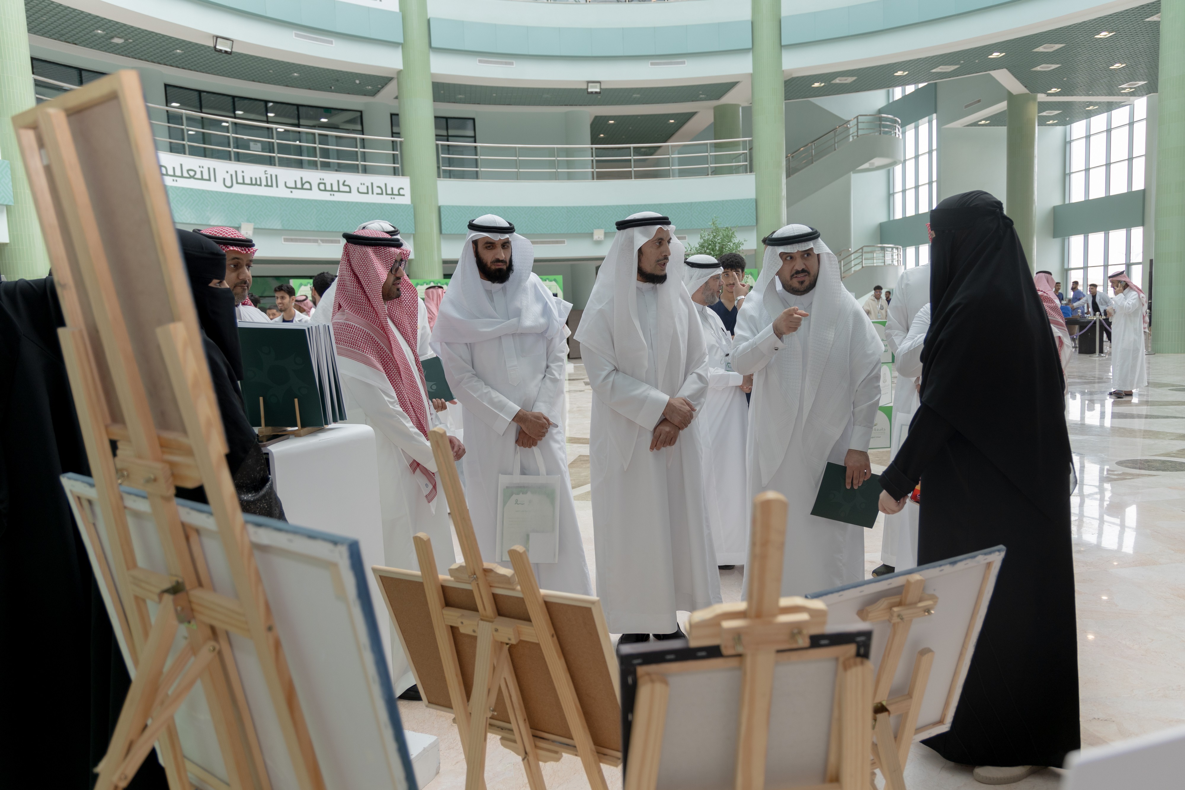 معرض اليوم العالمي للصحة النفسية