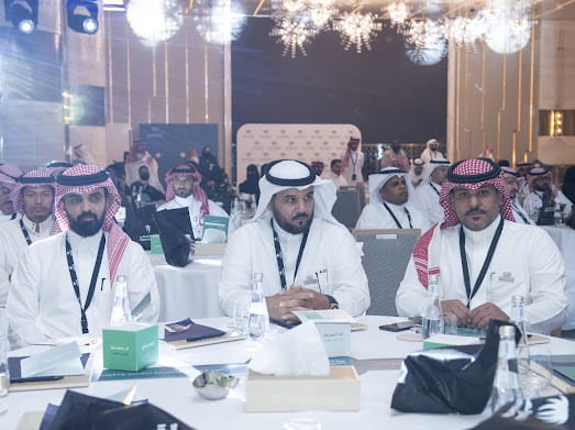 الجامعة ممثلة في مركز العمل التطوعي بمرصد المسؤولية الاجتماعية تفوز بجائزة التطوع الصحي