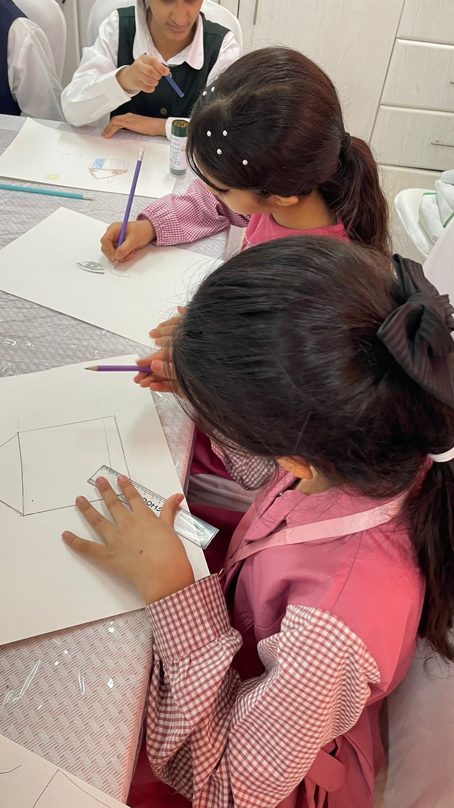 مبادئ فنون الرسم