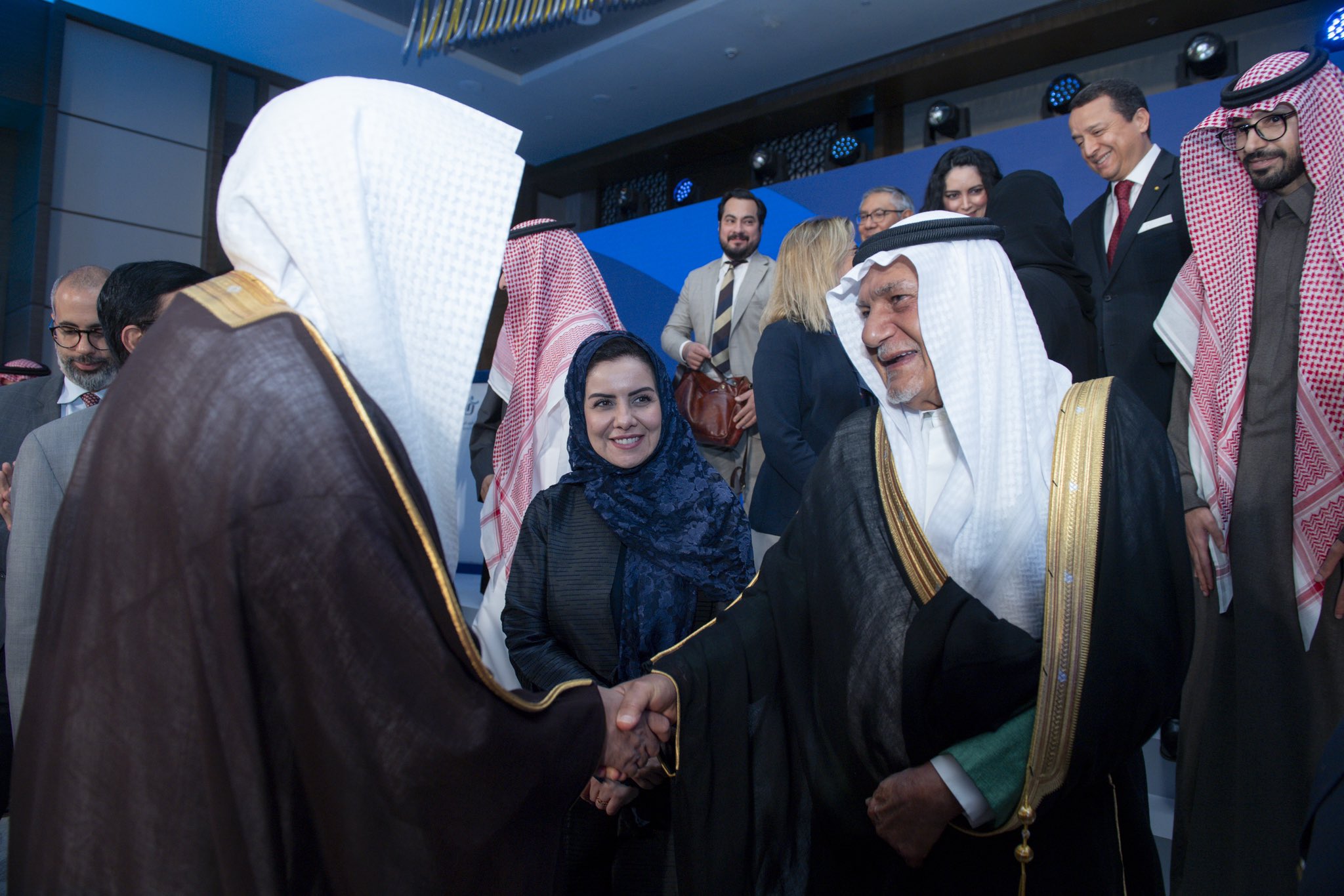 بالشراكة مع جامعة المجمعة ممثلةً في مركز سيفال ومعهد الأمم المتحدة للبحث والتدريب يونيتار هيئة حقوق الإنسان تدشن البرنامج التدريبي "خبير حقوق الإنسان "