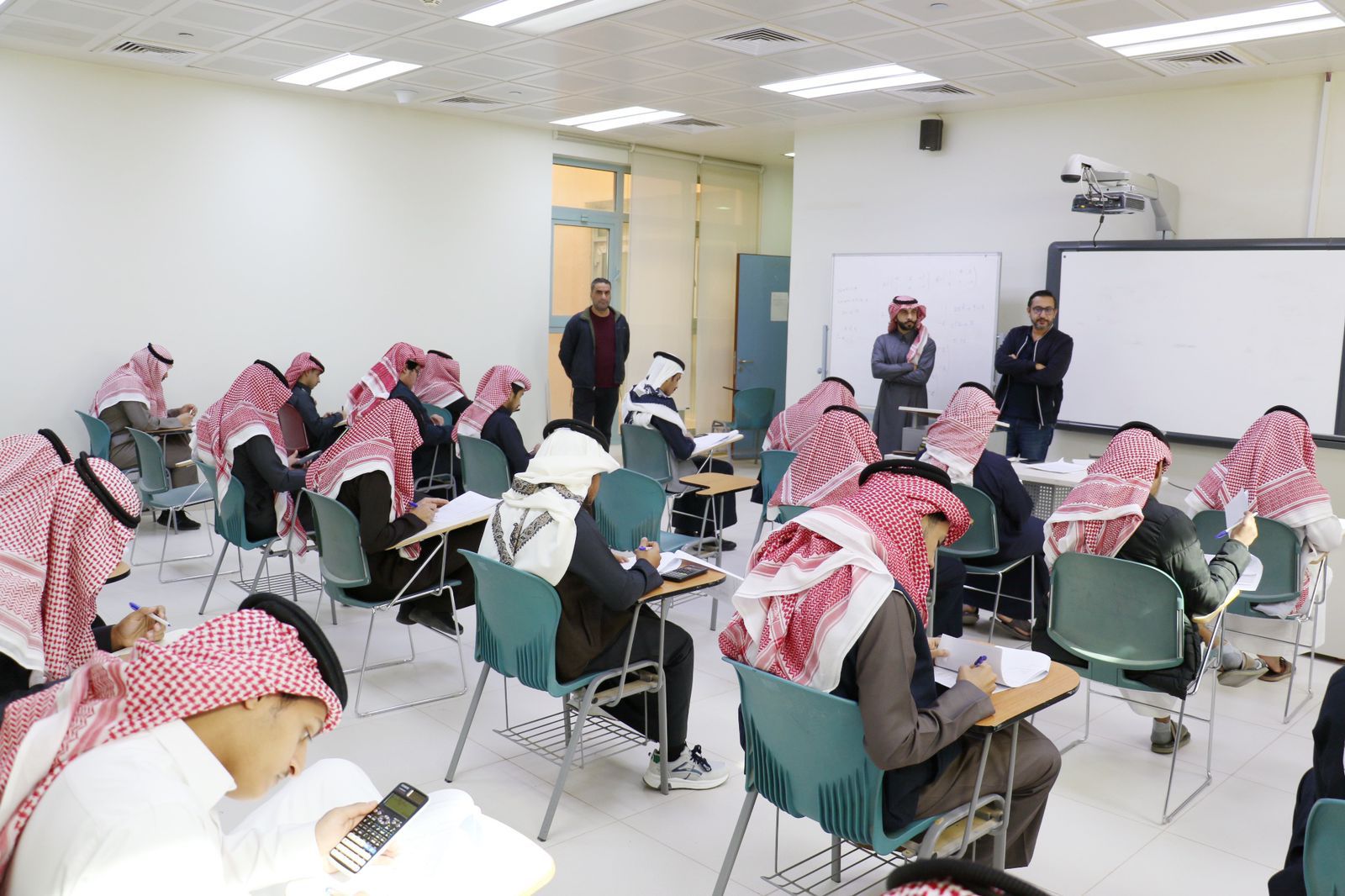 الاختبارات