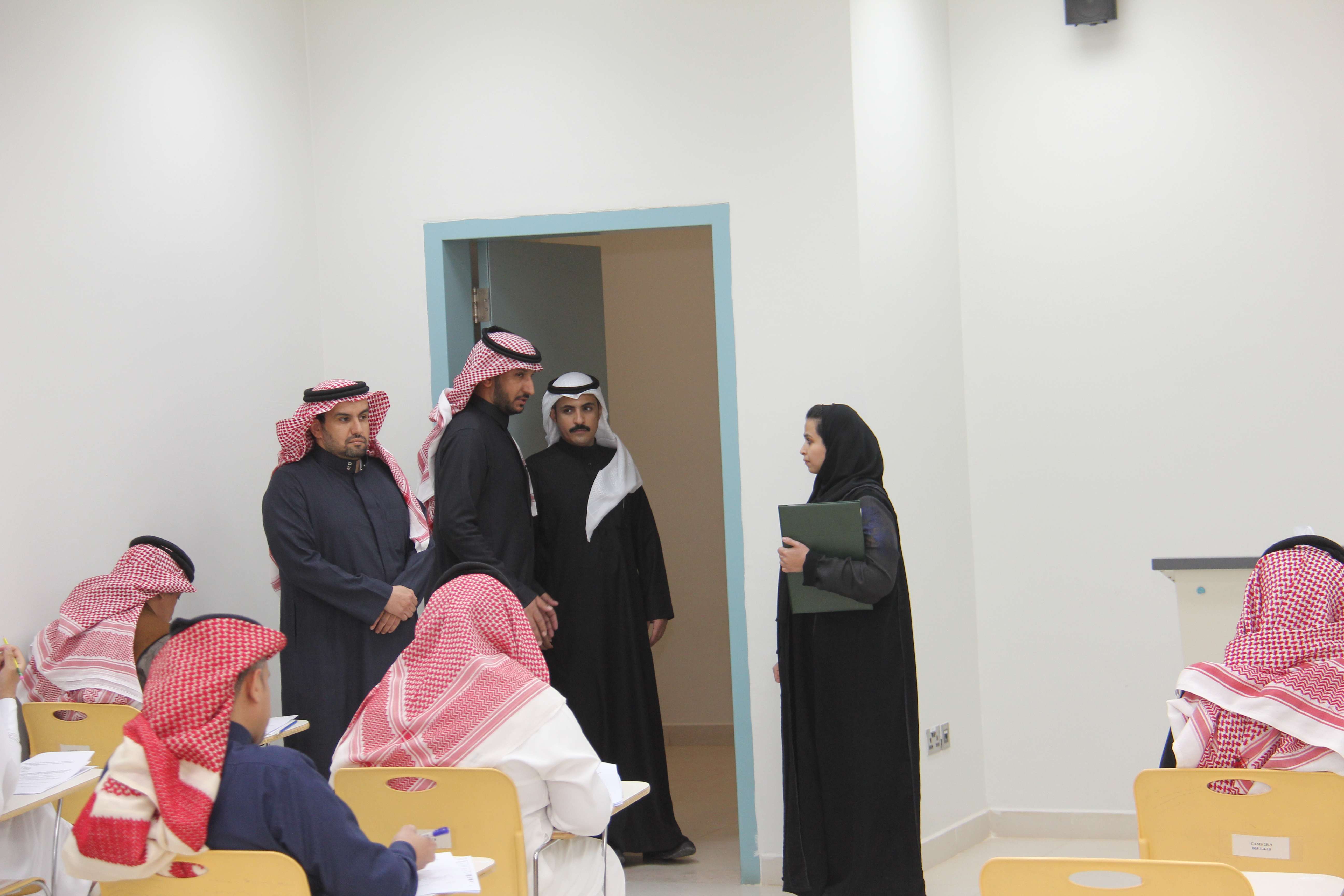 جولات تفقدية في كلية التمريض لمقرات الاختبارات