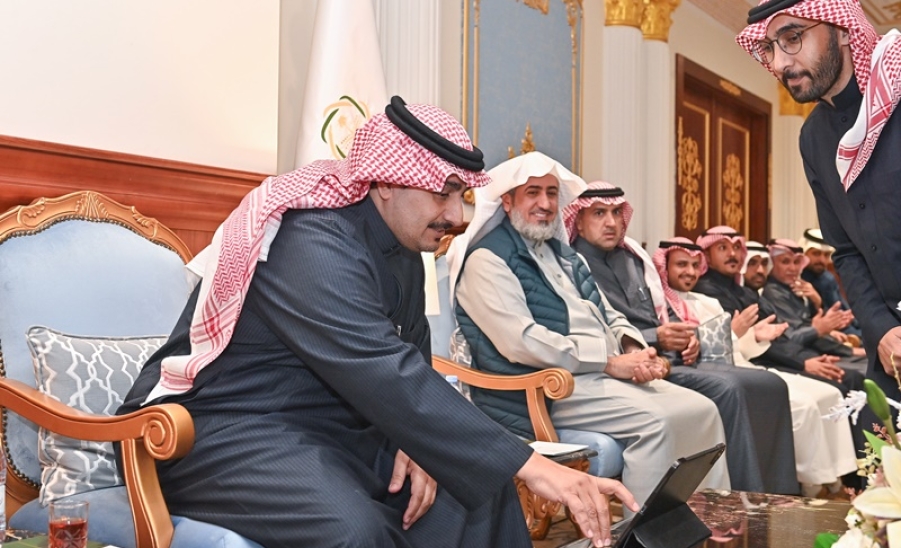 رئيس الجامعة يدشن الخطة الإستراتيجية الرابعة للجامعة (2025 -…