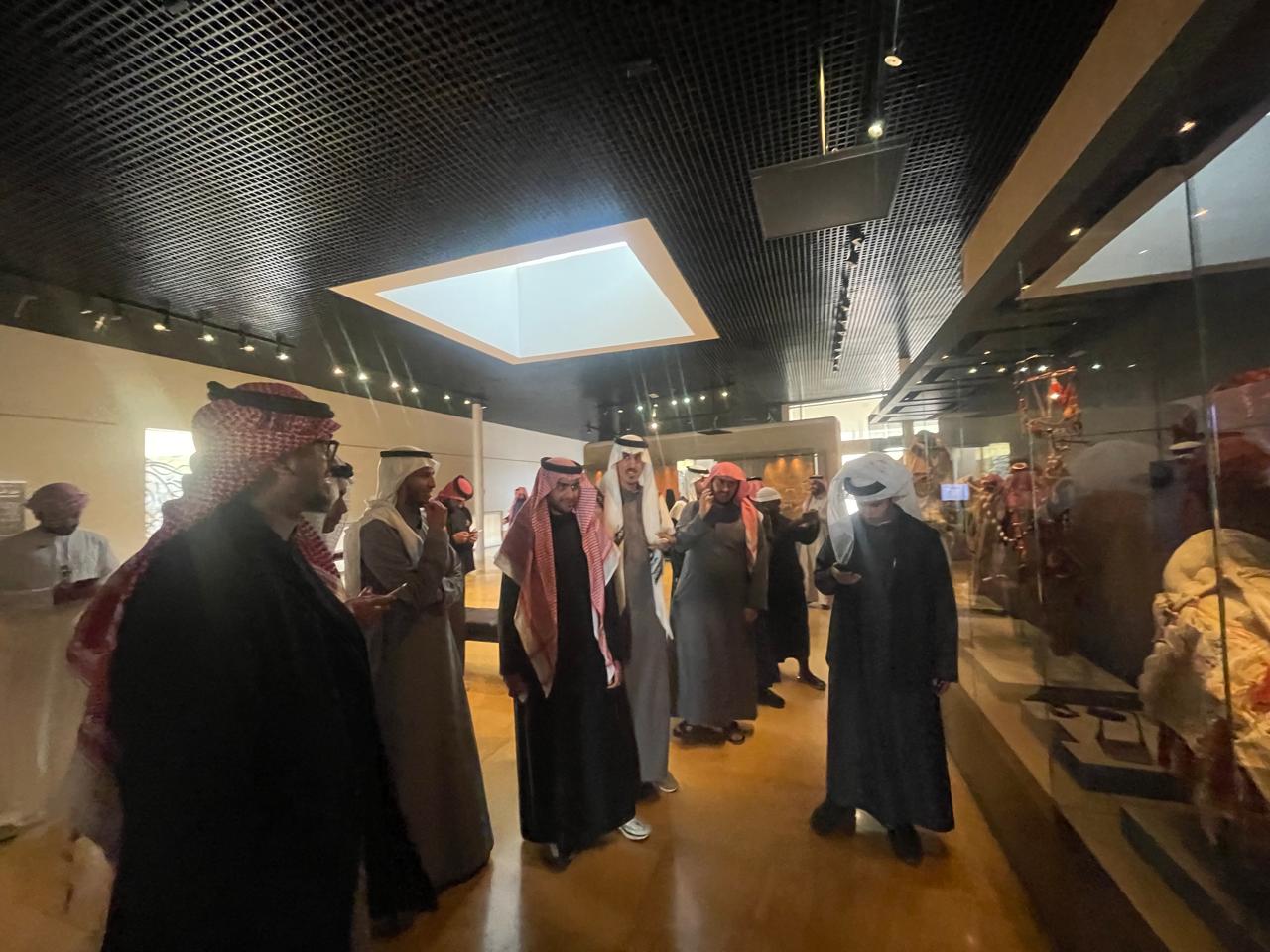 كلية الشريعة والقانون