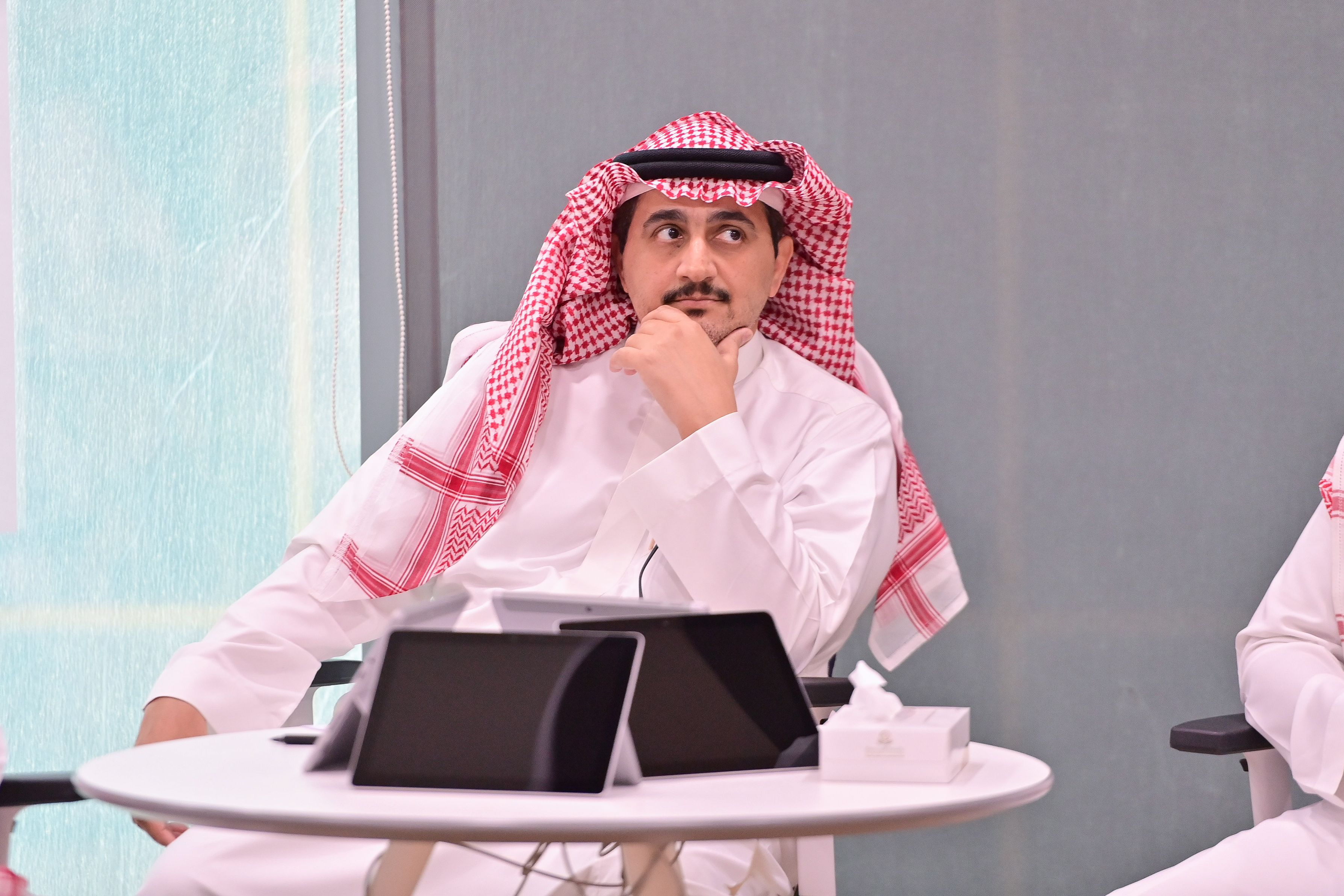الإعلام وصناعة المحتوى البصري 