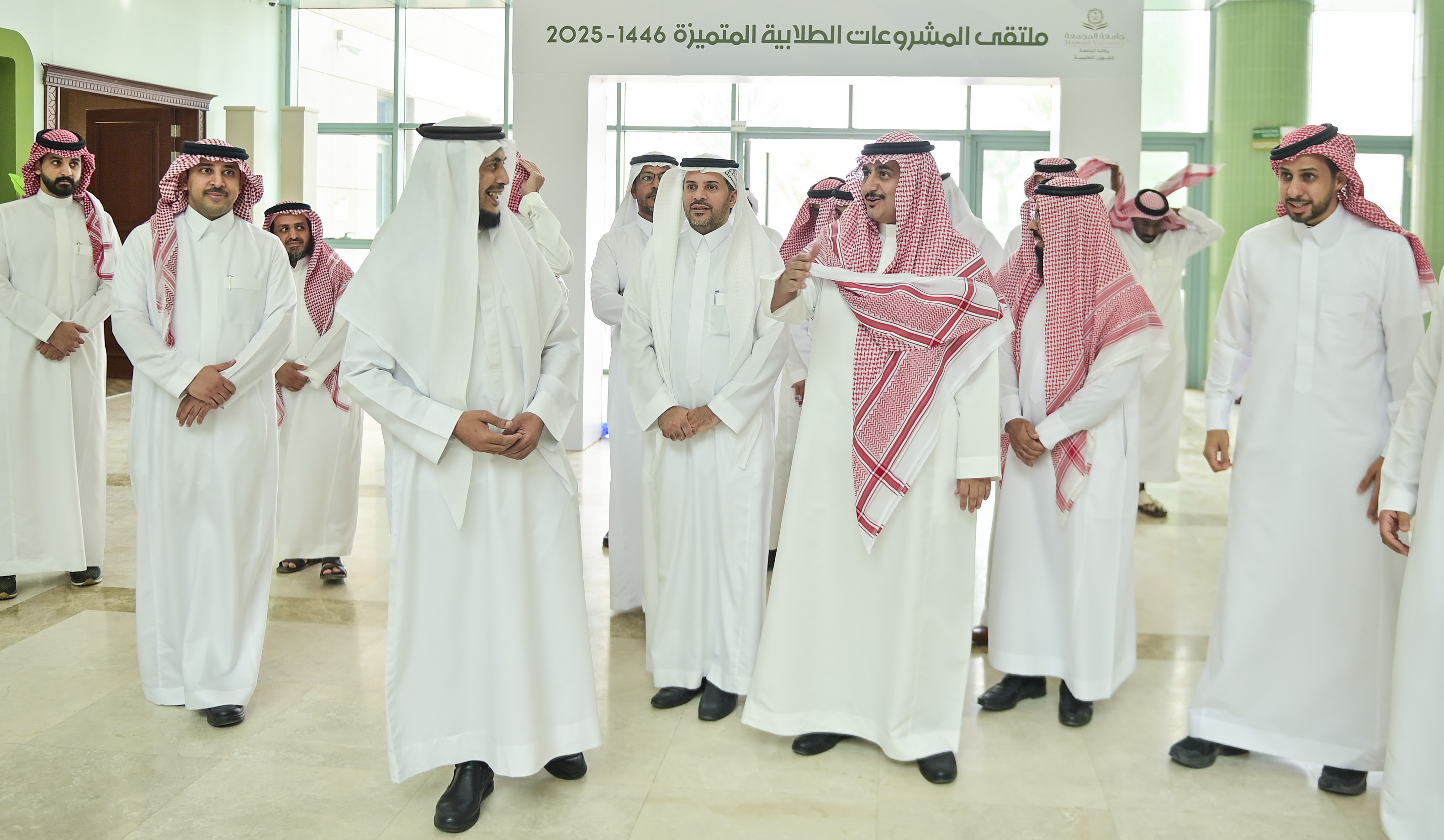 المشاريع الطلابية المتميزة