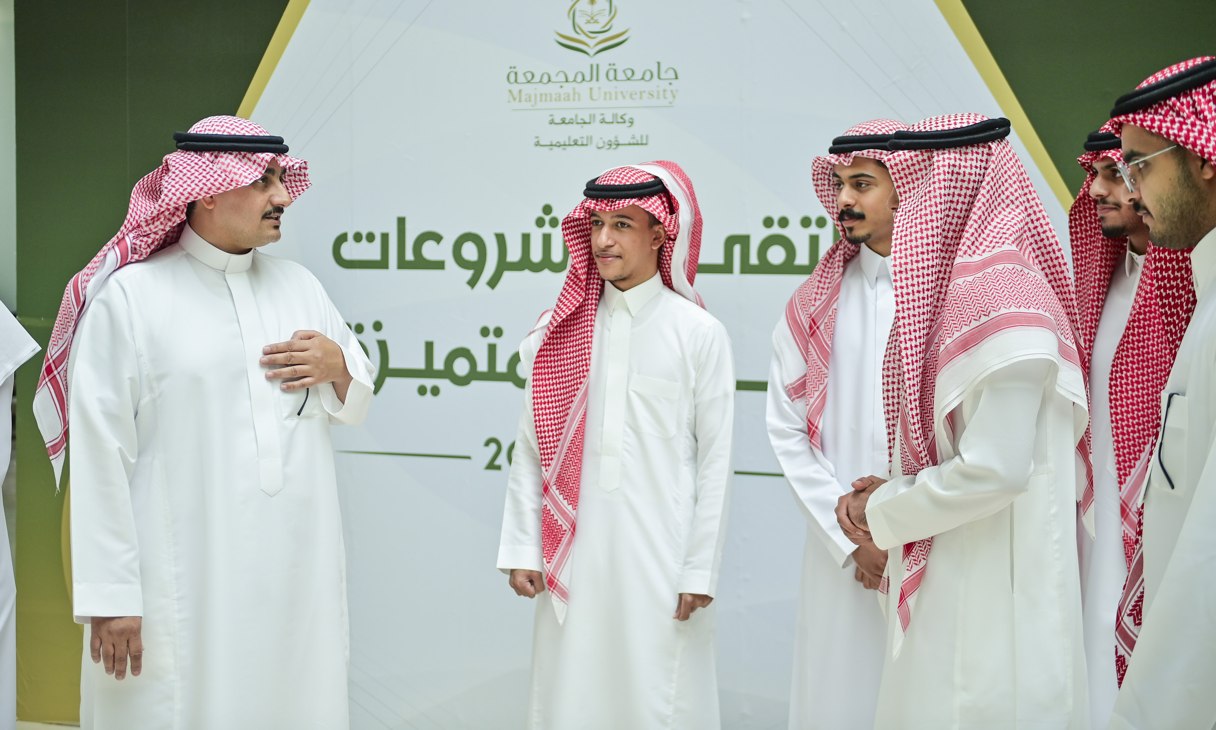 المشاريع الطلابية المتميزة