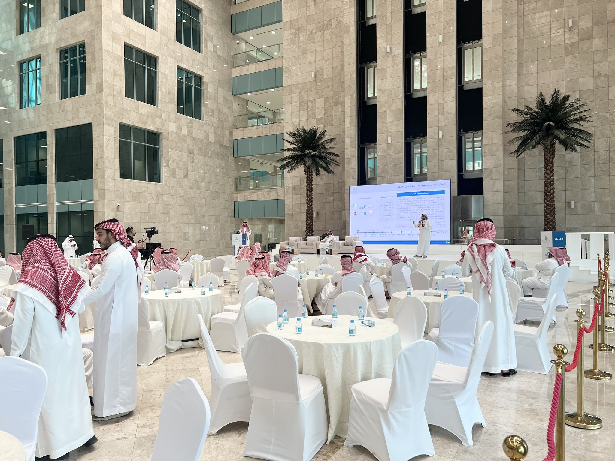 جامعة المجمعة تُطلق معسكر ريادة الأعمال الجامعي، بهدف تمكين…