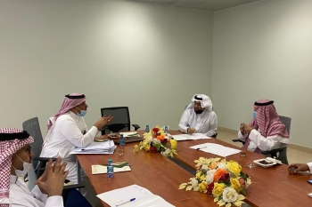 عقد صباح اليوم اجتماع المجلس الاستشاري لمدارس رواد الجامعة في جلسته الثالثة بحضور سعادة رئيس المجلس المشرف العام على المدارس  د. سعد بن محمد آل رشود وعميد خدمة المجتمع والتعليم المستمر د. عمر الشريوفي وعميد شؤون الطلاب د. خالد العفيصان  وأعضاء المجلس