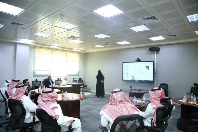 لقاء فريق العمل مع  عمادة الجودة وتطوير المهارات