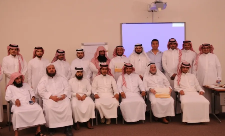 عمادة التعليم الالكتروني والتعلم عن بعد تشارك في تنفيذ دورات المركز الوطني للتعلم الإلكتروني والتعليم عن بعد دورة الهواتف الذكية لمنسوبي الجامعات والقطاعات الحكومية بالرياض -  
