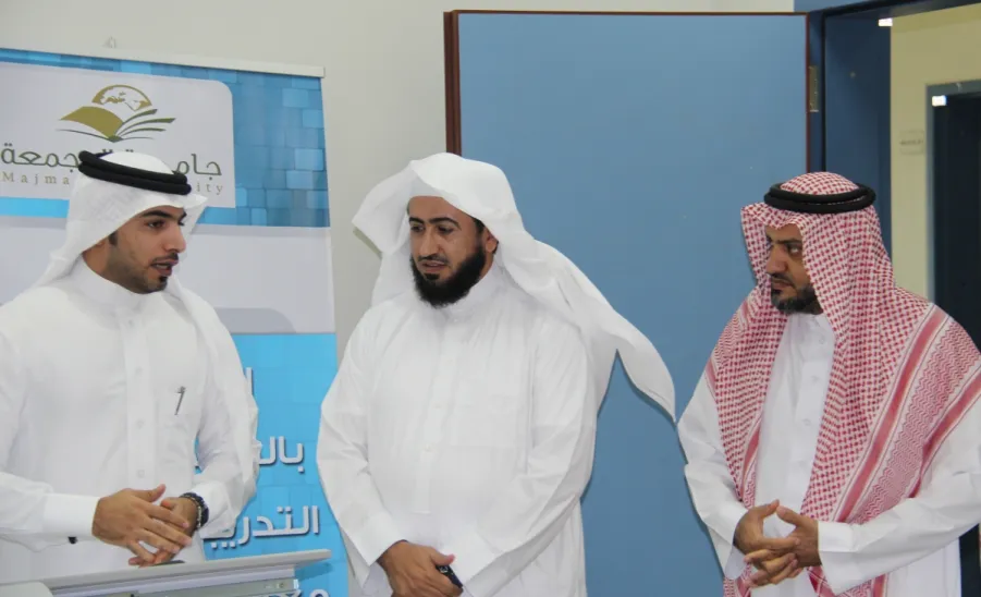 university represented by the General Administration Department for Planning and Development to open the training program in association with the Institute of Public Administration. -  