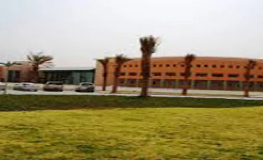 كلية التربية بالزلفي تعلن عن حاجتها لعدد من المتعاونين للفصل الدراسي الأول من العام الجامعي  1437 - 1438 هـ - 