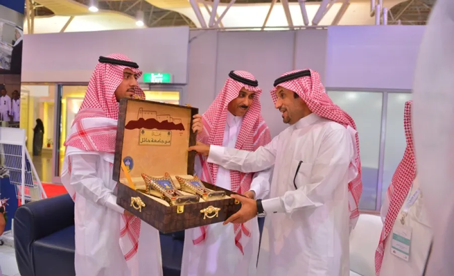 الجامعة تختتم مشاركتها في معرض ومؤتمر التعليم العالي الرابع - 