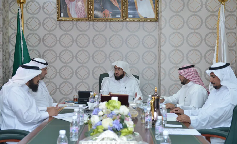 “Committee of Preparing Intellectual Study on Negative Phenomena” Continues Meetings  - 