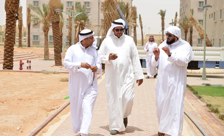 HE the Vice Rector and members of the preparatory committee of the university constructive projects check on the construction projects at Majma'ah - 