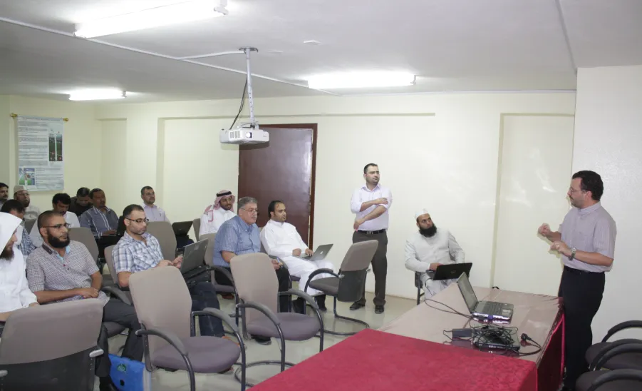 كلية الهندسة تقيم ورشة عمل لتفعيل نظام التعلم (D2L) - 