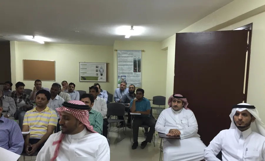ورشة عمل في كلية الهندسة بعنوان المحك الرابع في الاعتماد الأكاديمي  الدولي "ABET" - 