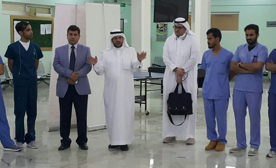 عميد الكلية يلتقى بأبنائه الطلاب بمناسبة بدء الدراسة - 