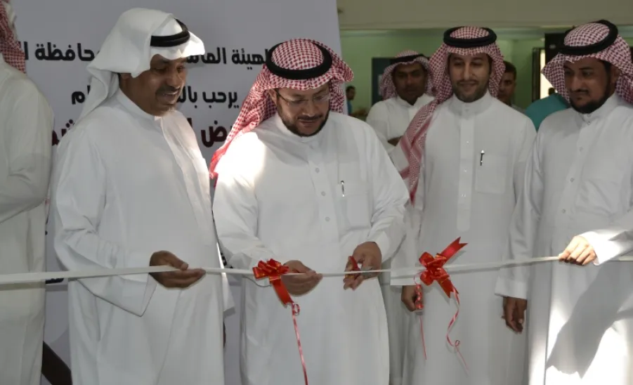 الكلية تستضيف معرض الفنون التشكيلية المقام تحت رعاية مكتب الهيئة العامة للرياضة بمحافظة الزلفي - 