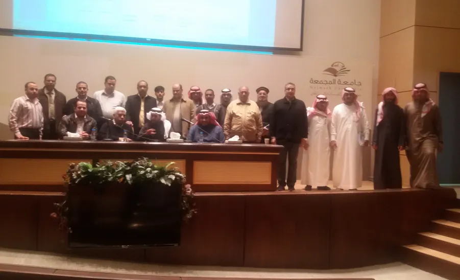 مناقشة مشاريع التخرج الطلابية بكلية العلوم بالزلفي - 