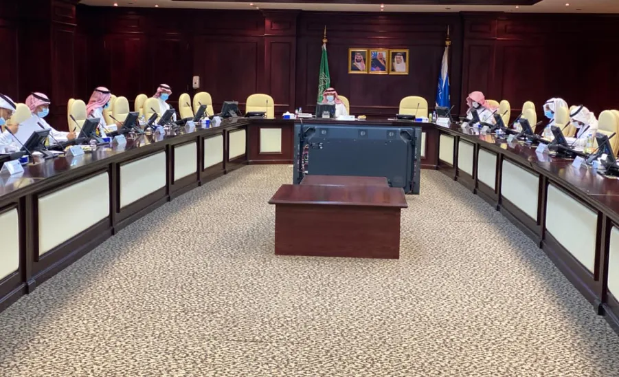 عميد القبول والتسجيل يحضر الاجتماع الأول للقبول الإلكتروني الموحد للطلاب والطالبات بالجامعات الحكومية والكليات التقنية للعام الجامعي 1443هـ - ]U,M