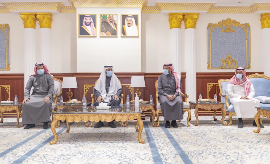 الجامعة توقع مذكرة تفاهم مع شركة سدير فارما بهدف دعم وتدريب الخريجين . - الجامعة