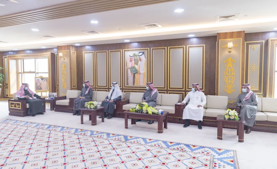 الجامعة توقع مذكرة تفاهم مع شركة سدير فارما بهدف دعم وتدريب الخريجين . - الجامعة