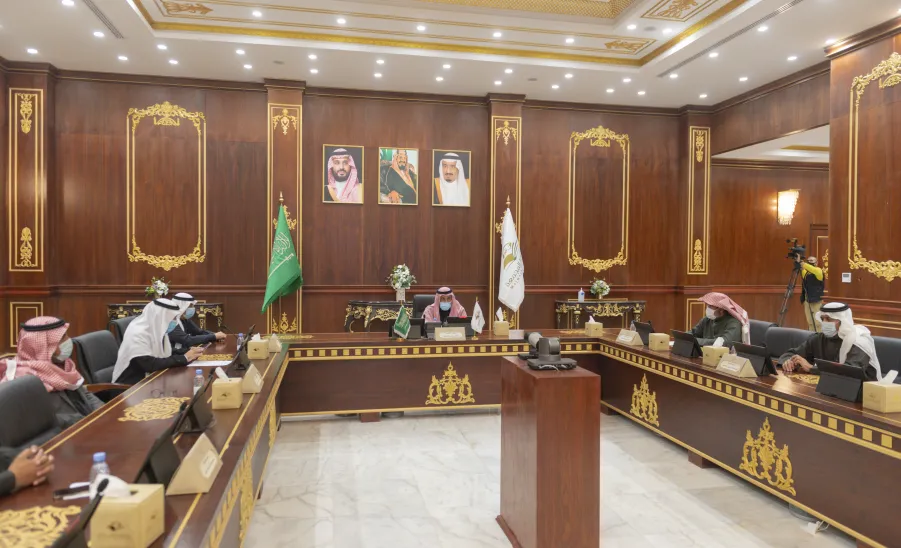 لجنة متابعة تصنيف الجامعة تقيم الملتقى الثاني وتستحدث لجان فرعية وترشح منسقين للتصنيف في الكليات والعمادات . - الجامعة
