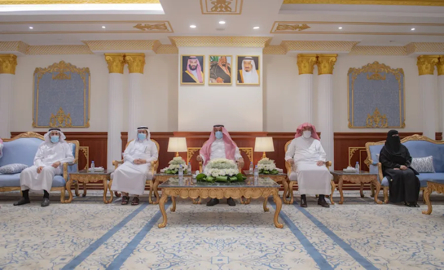 شملت جائزة الجودة والتميز ، وجائزة التقارير السنوية المتميزة ، وجائزة التميز في رعاية المستفيدين : معالي رئيس الجامعة يرعى حفل جوائز معاليه السنوية - الجامعة