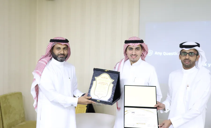 كلية علوم الحاسب والمعلومات تعقد  ورشة عمل "الأمن السيبراني: تحديات، مسؤوليات وفرص مستقبلية" - 3