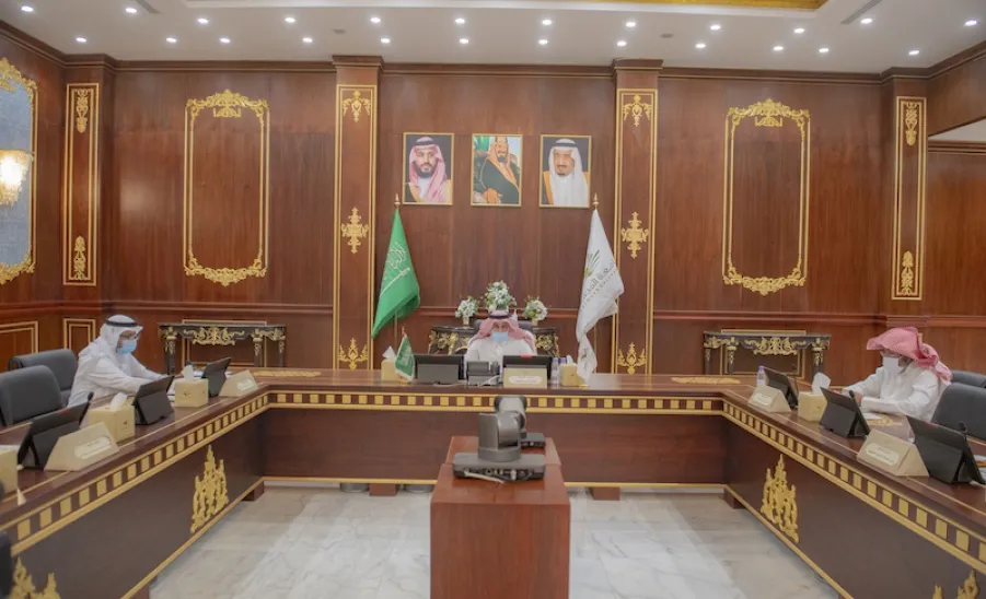 معالي رئيس الجامعة يترأس مجلس الجامعة في جلسته الثامنة للعام الجامعي 1441 / 1442 هـ - 4
