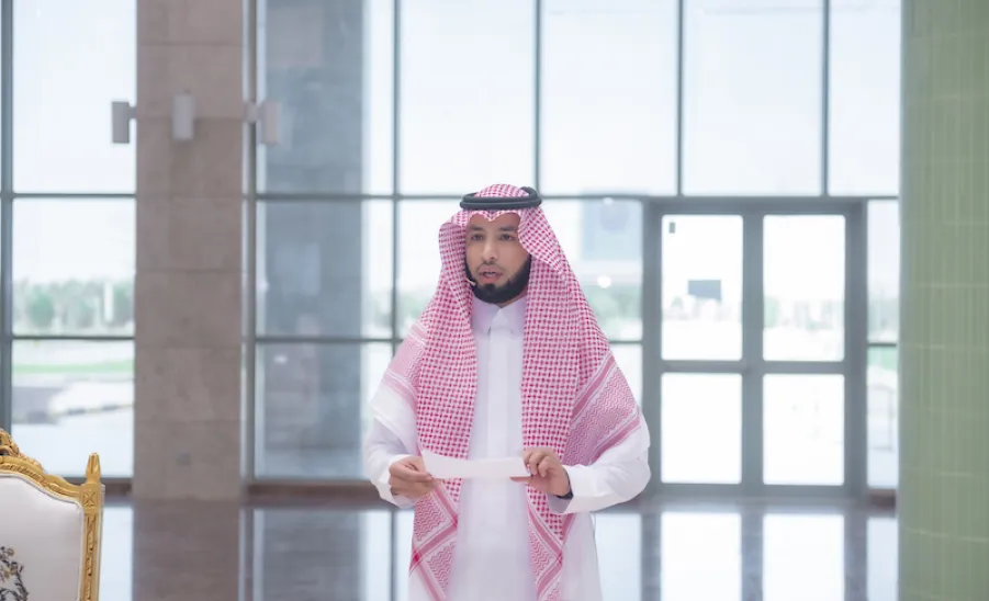 وسط إجراءات احترازية وباتباع التعليمات الوقائية : الجامعة تقيم حفل المعايدة السنوي لعيد الفطر المبارك - an