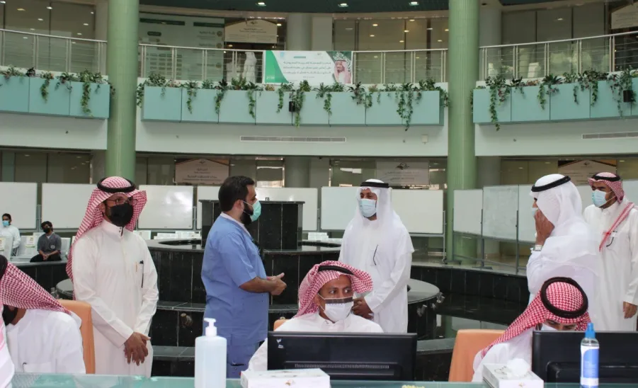 Vice-Rector for educational affairs visits College of Science in Zulfi - وكيل الجامعة للشؤون التعليمية يزور كلية العلوم بالزلفي